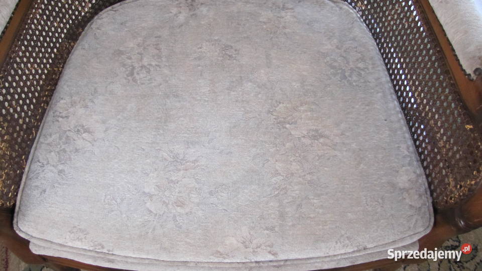 Fotel stylowy z rafią tapicerką mebel Fotele wielkopolskie Stare Miasto