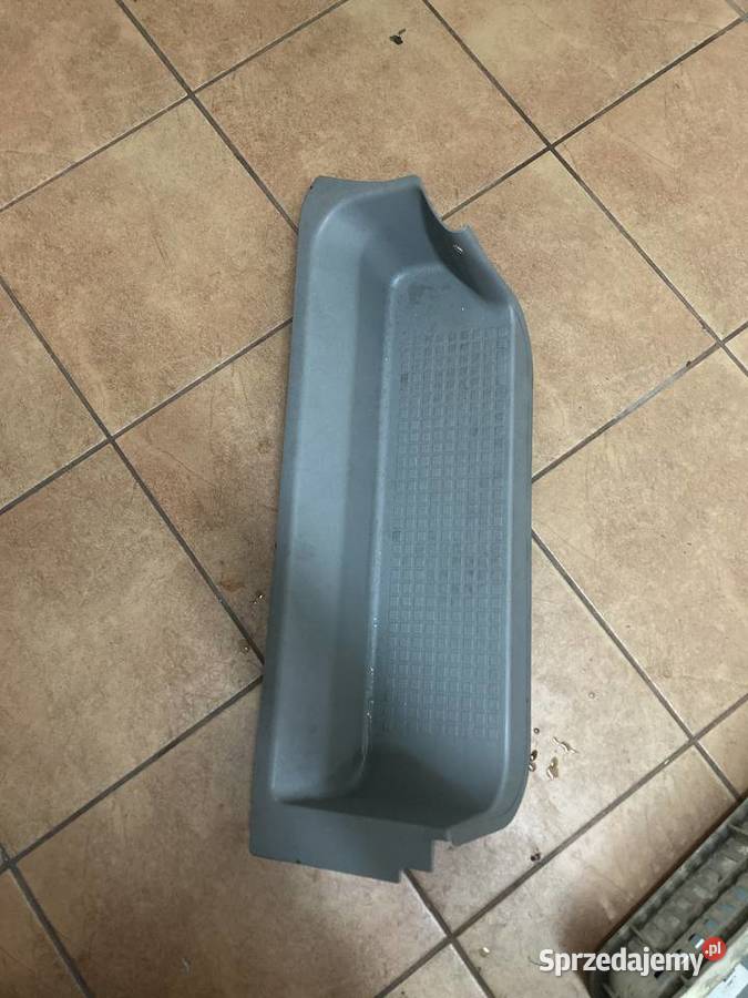 STOPIEŃ PRAWY PRZÓD VW T4 705863736 Rakoniewice