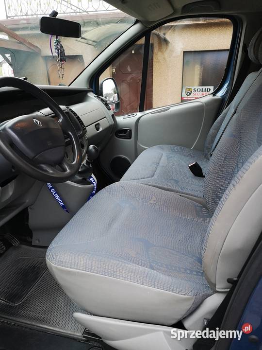 sprzedam renault trafic lpg long 9 osób hak Bytom