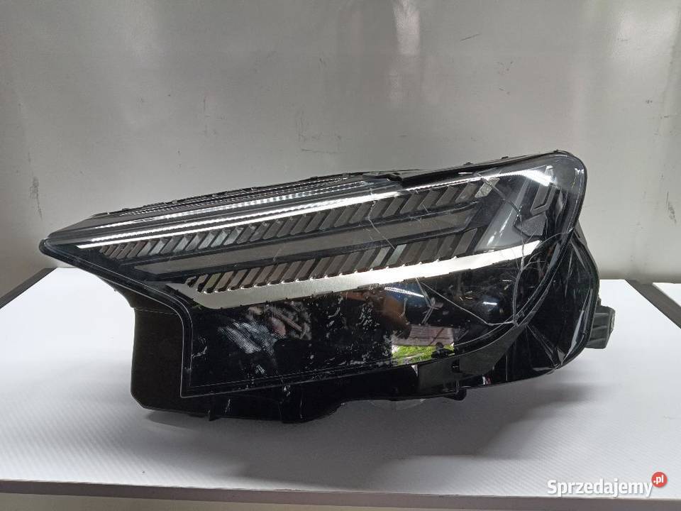 LAMPA PRZÓD PRZEDNIA LEWA AUDI Q4 89A941035F