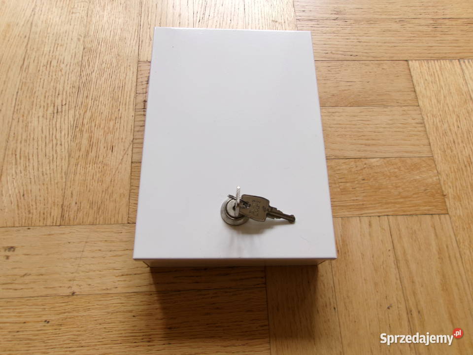 Skrzynka metalowa z kluczykiem wym 15x22gr 5 Legionowo