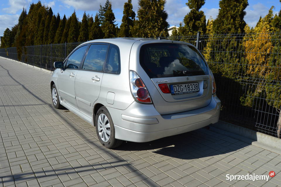 Suzuki Liana 16 Benzyna 107 Niski przebieg zadba nieuszkodzony Wrocław