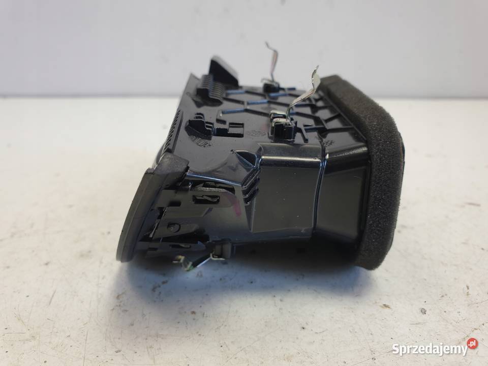 Opel Corsa F PRAWA KRATKA NAWIEWU 39198540 lubelskie Chełm