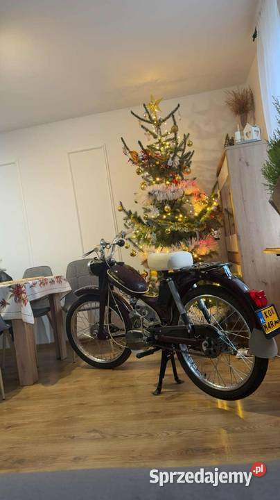 Komar 2350 z1970 manualna