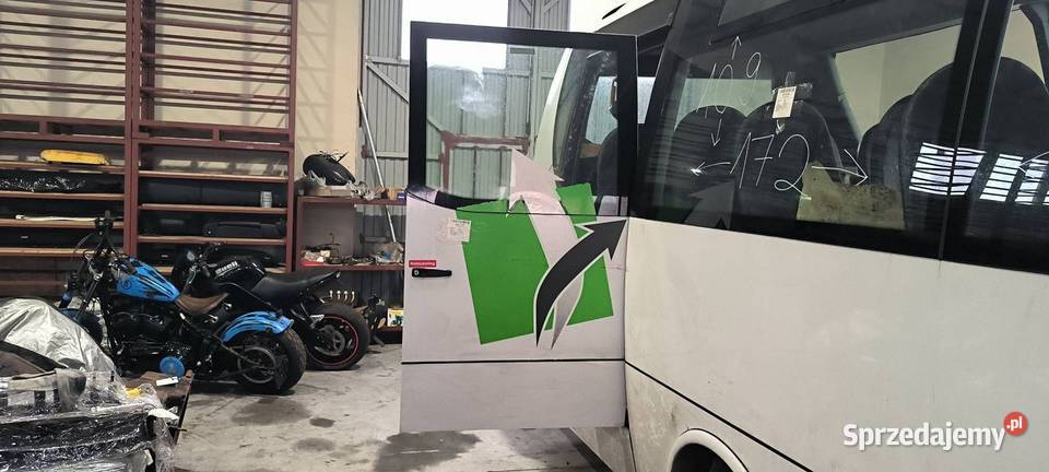 DRZWI PRAWE TYŁ IVECO COMPA osobowe kujawsko-pomorskie Lipno