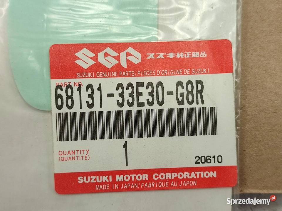 NAKLEJKA SRAD NA ZADUPEK PRAWY SUZUKI GSXR 750
