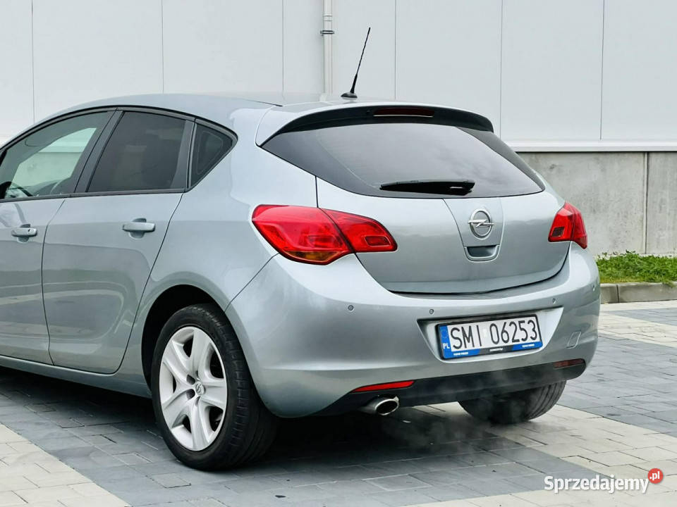 Opel Astra Opel Astra 14 Turbo Design Edition J Mikołów