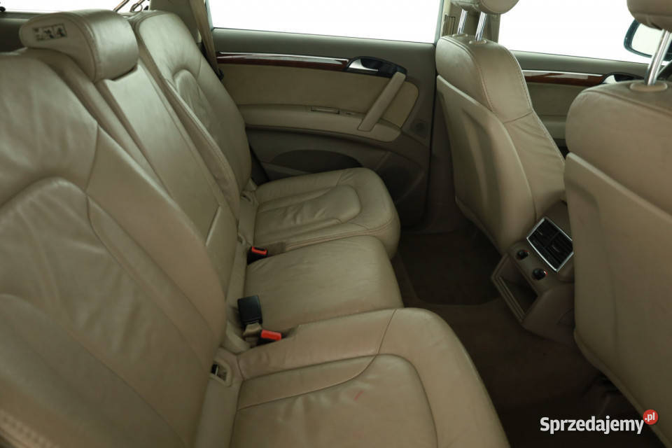 Audi Q7 30 TDI czarny