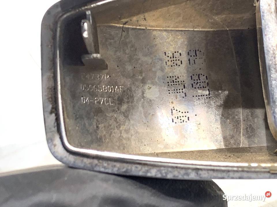 KLAMKA ZEWNĘTRZNA LEWY TYŁ CHRYSLER 300C