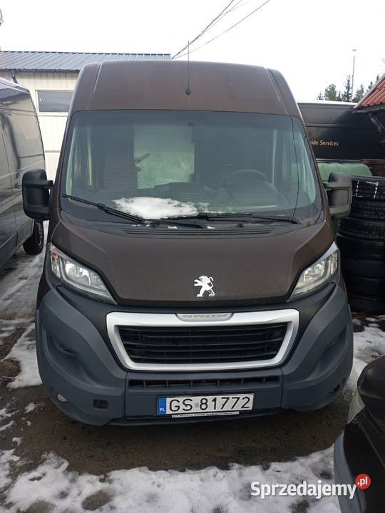 Sprzedam auta dostawcze Peugeot Boxer