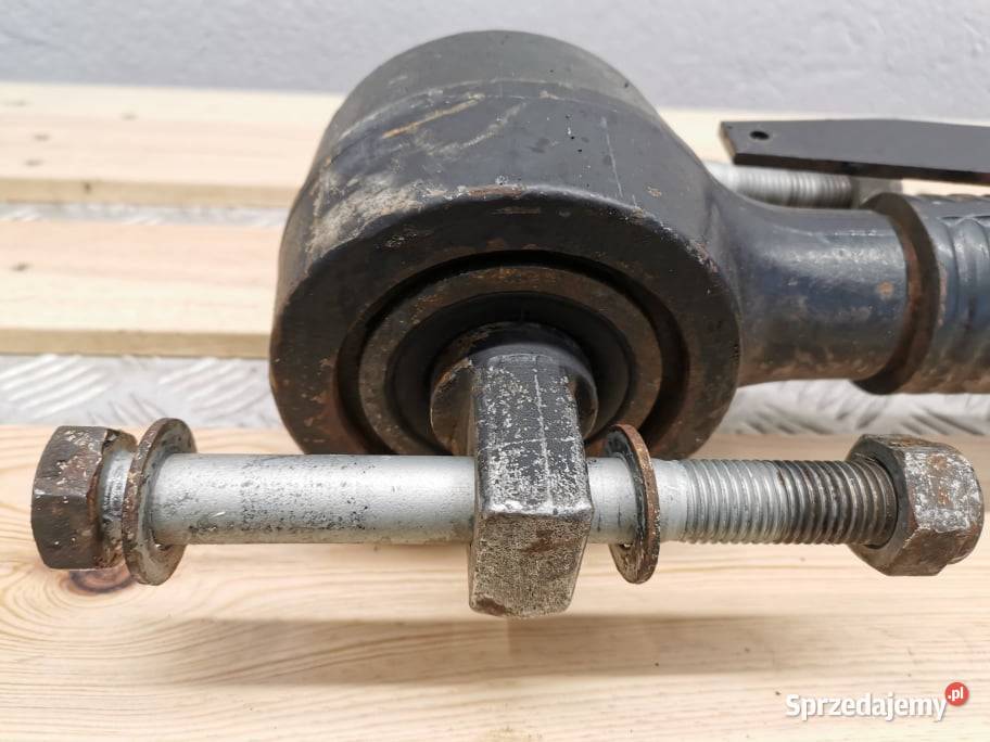 JCB 8250 Fastrac Drążek trzymający oś tylną Wilkowo