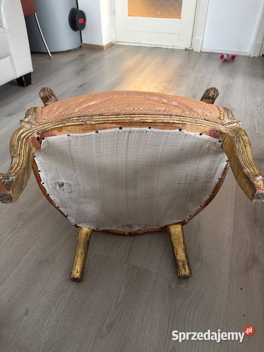 Fotel fotelik małej księżniczki antyk drewniany dolnośląskie Bystrzyca Kłodzka sprzedam