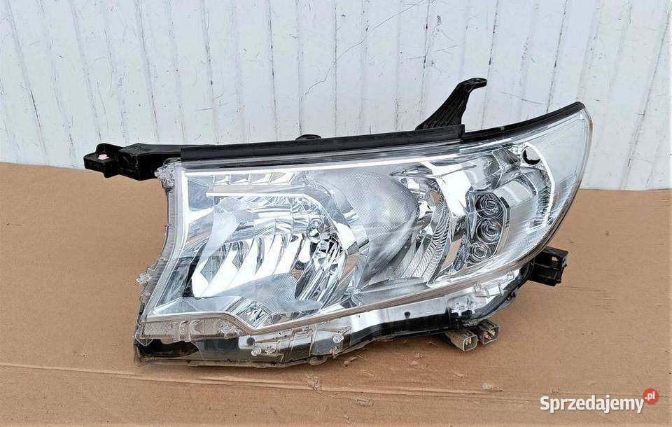 TOYOTA LAND CRUISER 150 LAMPA LEWA