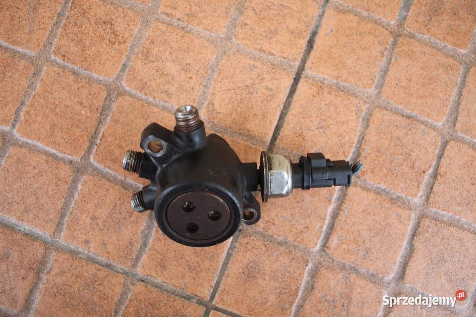 ROZDZIELACZ PALIWA FORD MONDEO MK4 18 TDCI Rozdzielacze