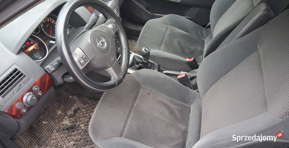 Opel Astra H Rok produkcji 2004 Strzelin