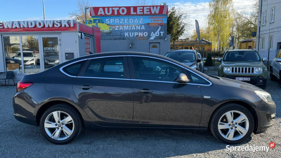 Opel Astra Benzyna Zarejestrowany Ubezpieczony J Elbląg