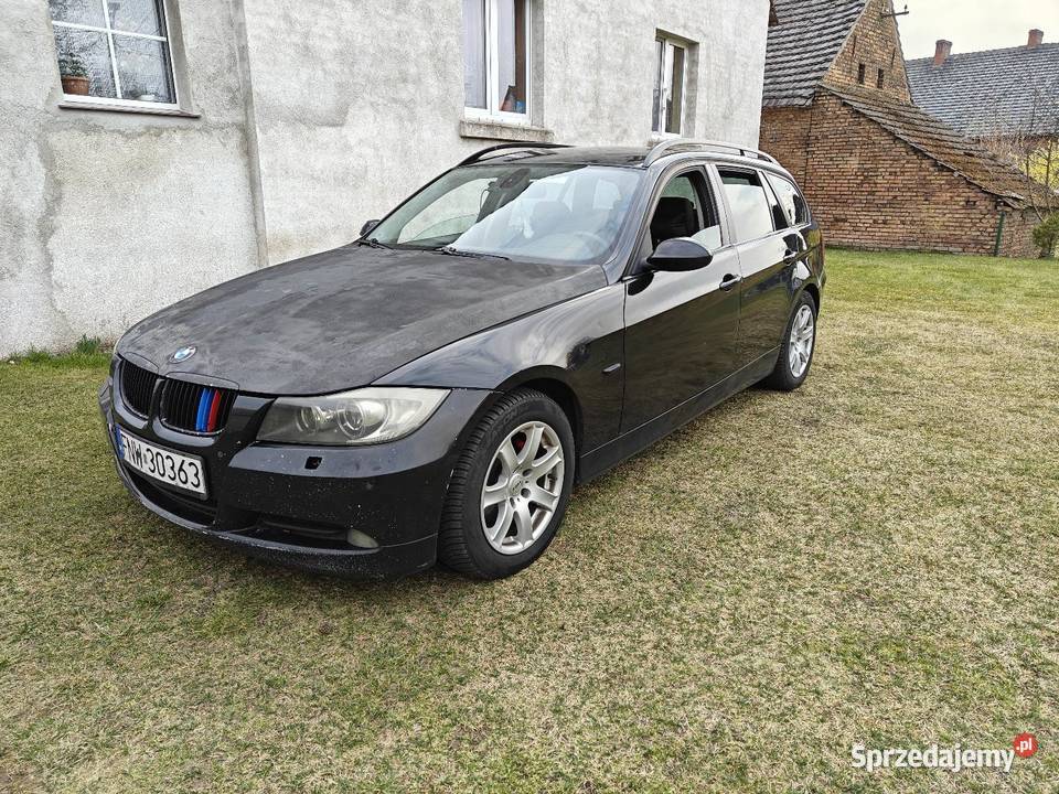 BMW E91 2007 M47D20 światła przeciwmgielne Mozów