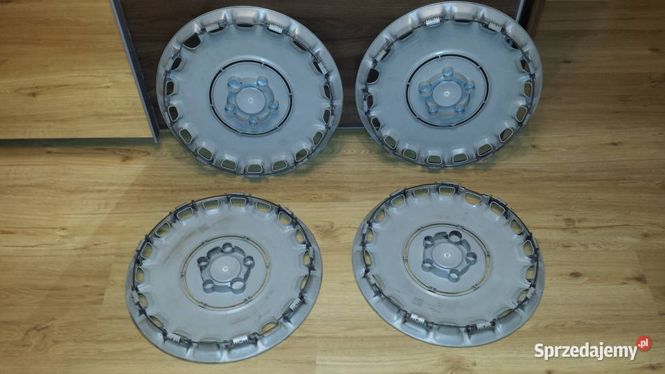 Kołpaki volvo 15 stan świetny 4 Lubartów