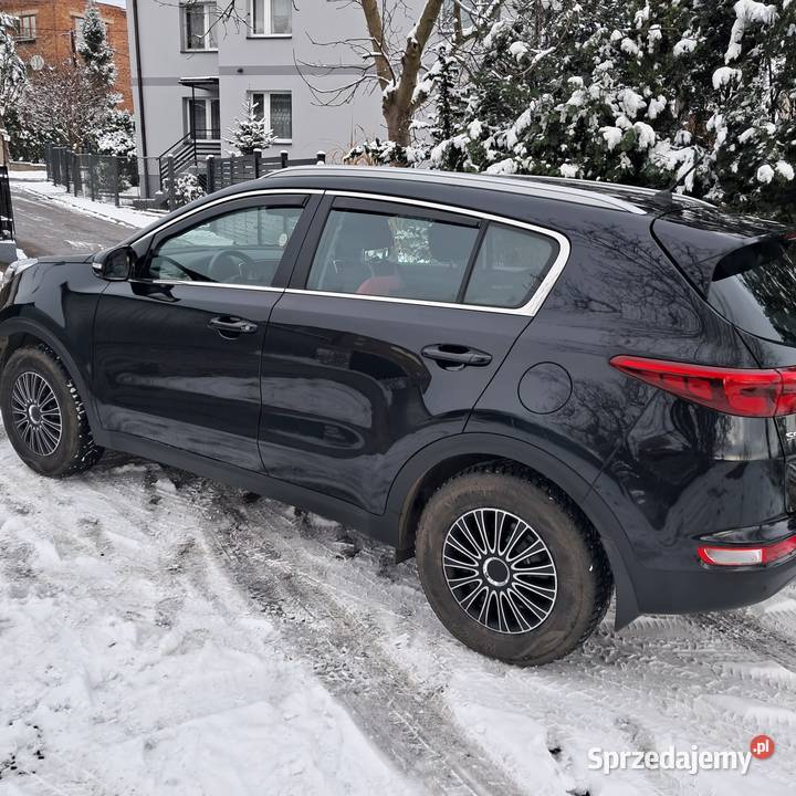 Kia Sportage 2017 niski przebieg 53 000 Benzyna Rok produkcji 2017 Rybnik sprzedam