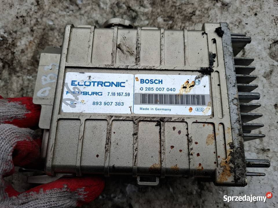 Komputer Silnika Audi 80 B4