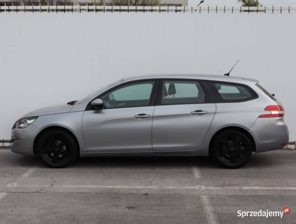 Peugeot 308 12 eTHP 308