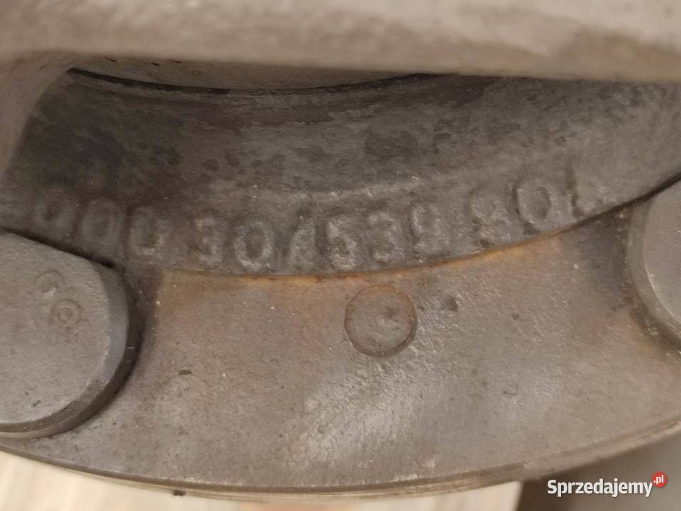 Zwolnica zwrotnica półoś Massey Ferguson 5440 wielkopolskie Wilkowo