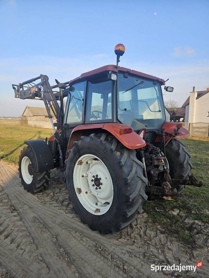 Ciągnik rolniczy holland L85 z turem Wólka Somiankowska