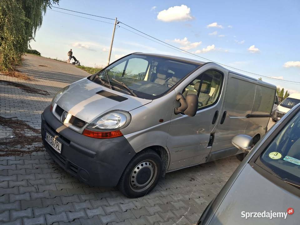 Renault Trafic Van / Minibus