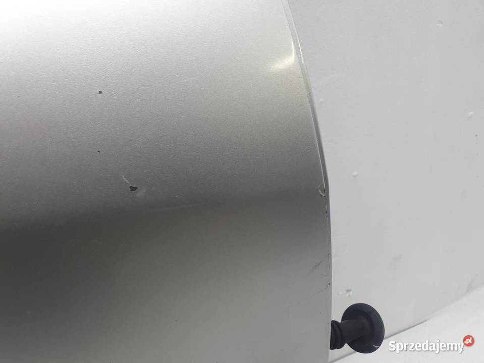 DRZWI PRAWY TYŁ TOYOTA RAV4 9400 sprzedam