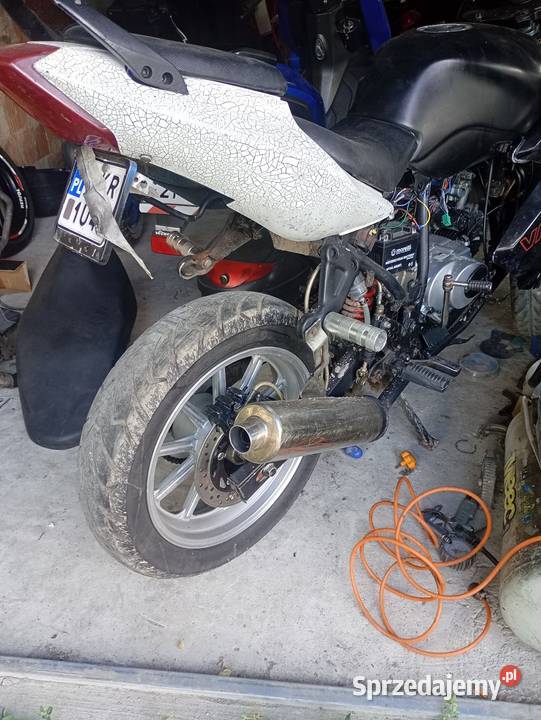 Zipp pro 50 125 silnik sprawny światła działają