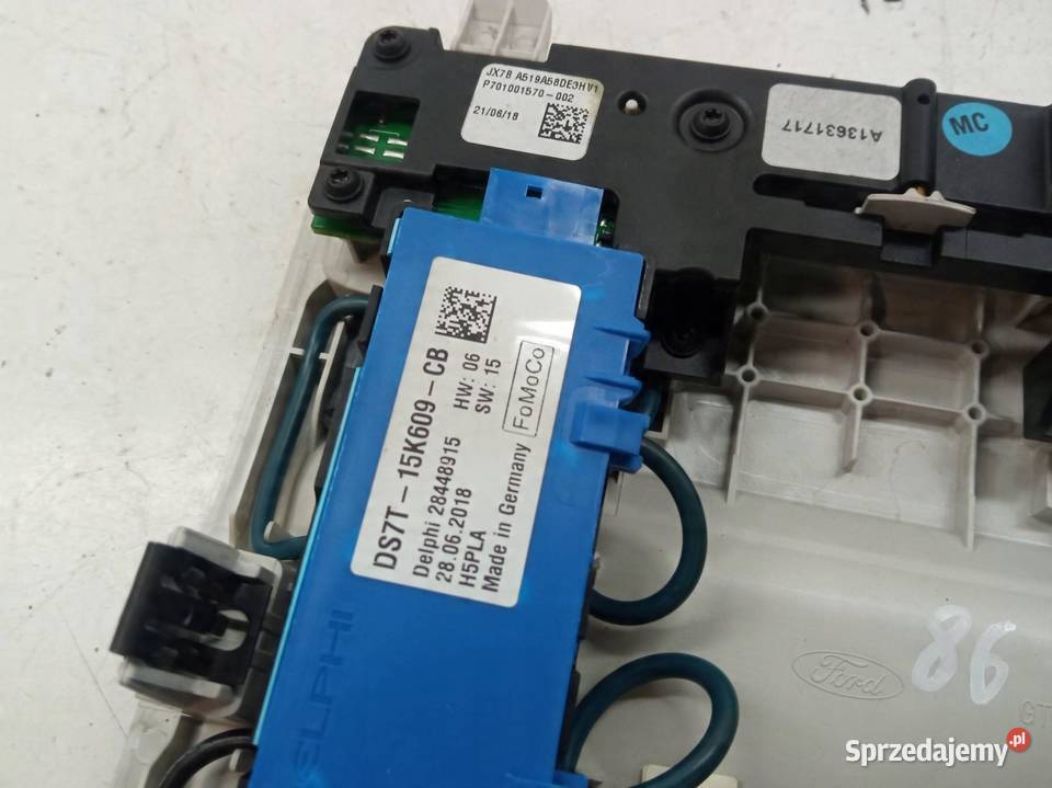 LAMPKA PODSUFITKI KOMPLET Ford Focus MK4 2018