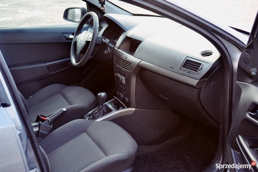 Opel Astra H III Kombi Lubartów