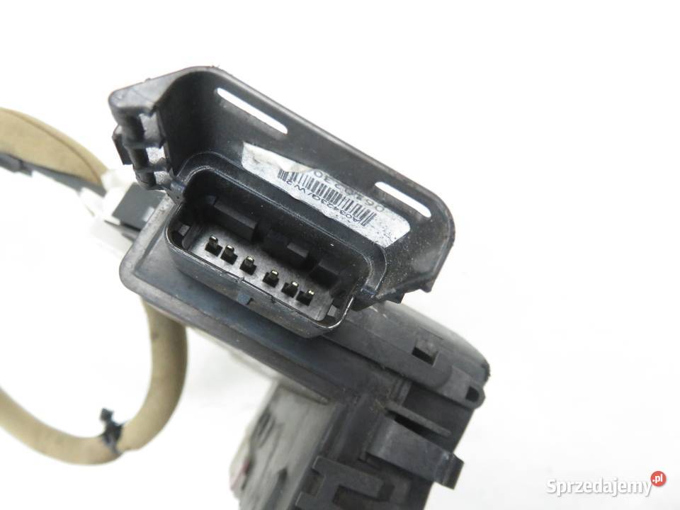 ZAMEK PRAWY PRZEDNI PEUGEOT RCZ PSA184080