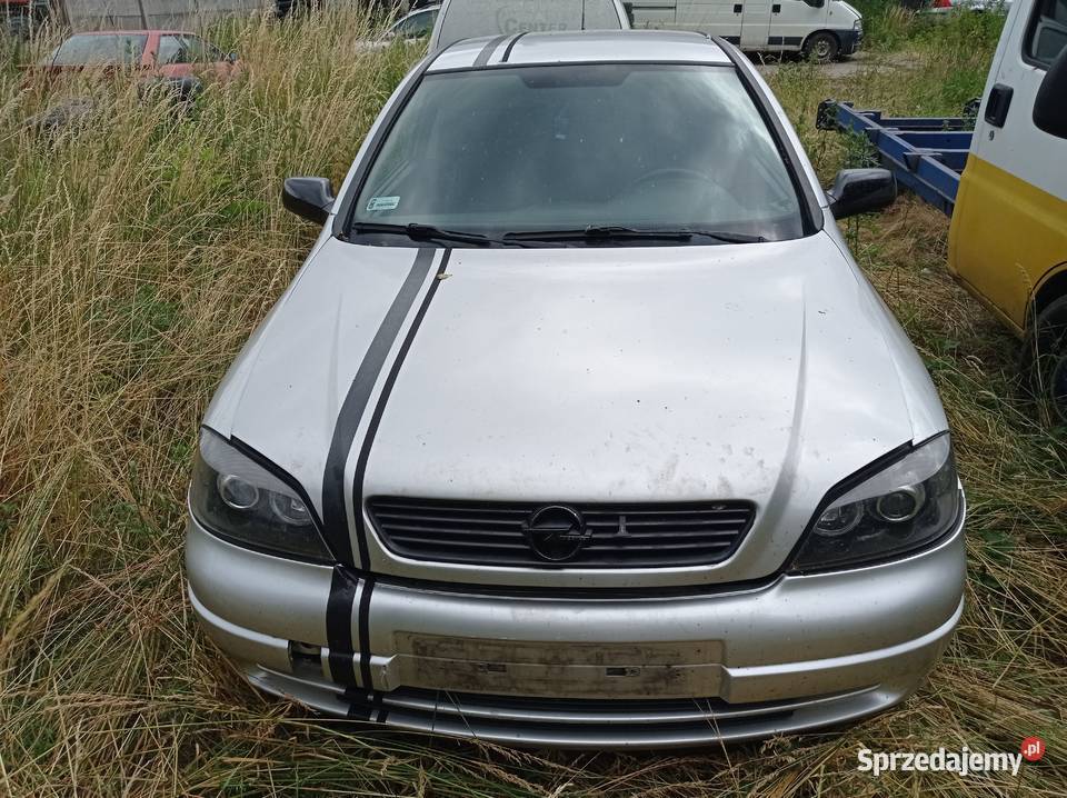 Opel Astra 14 66 kW 2003 r dawca części osobowe wielkopolskie
