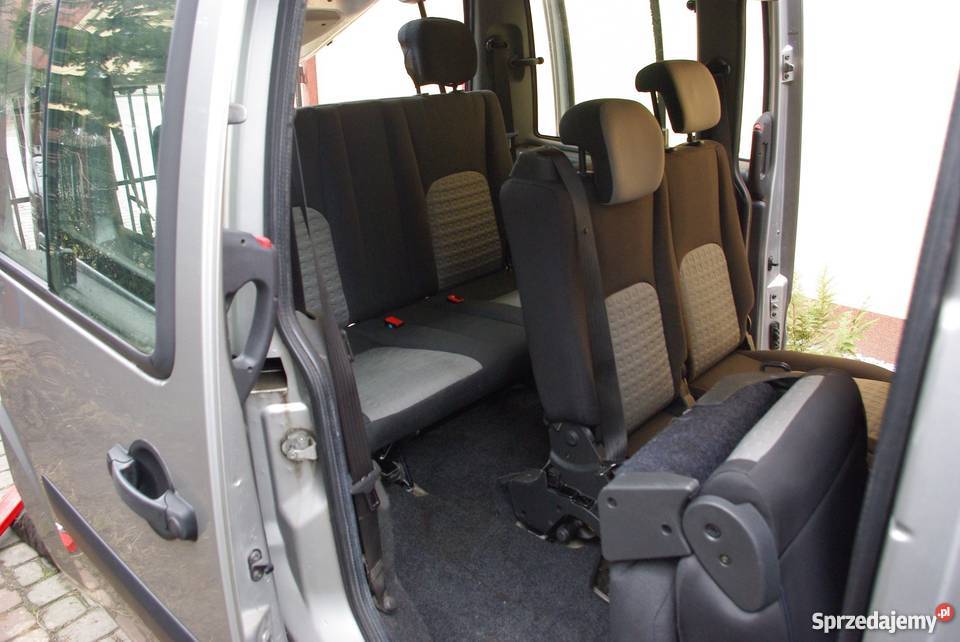 Fiat Doblo 19 JTD 120 MultiJet Family 2006r 1910cm3 Zduńska Wola