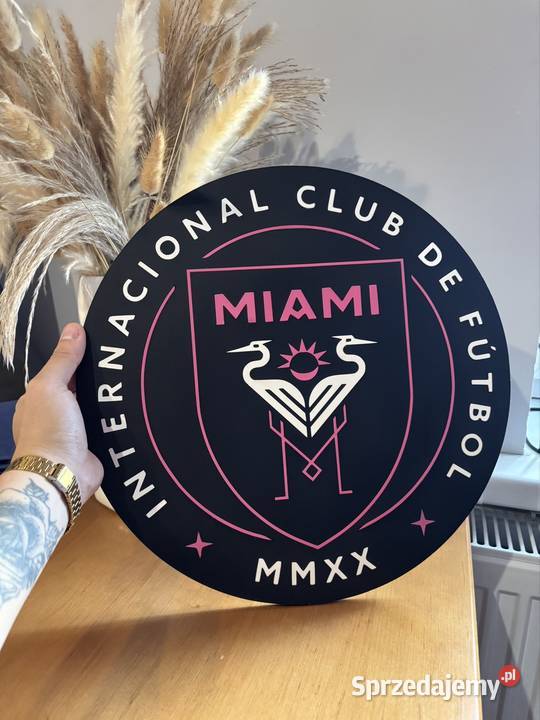 Logo na ścianie MIAMI piłka nożna Gdańsk