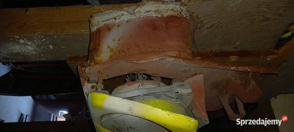 Pas przedni Opel Manta B