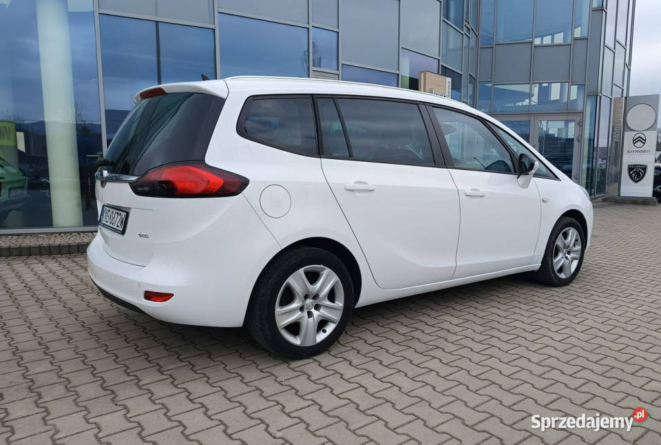 Opel Zafira Tourer 16 CDTI 136 bogate światła przeciwmgielne
