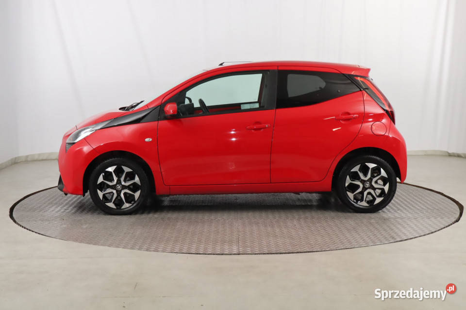Toyota Aygo 10 VVTi wielofunkcyjna kierownica Zabrze