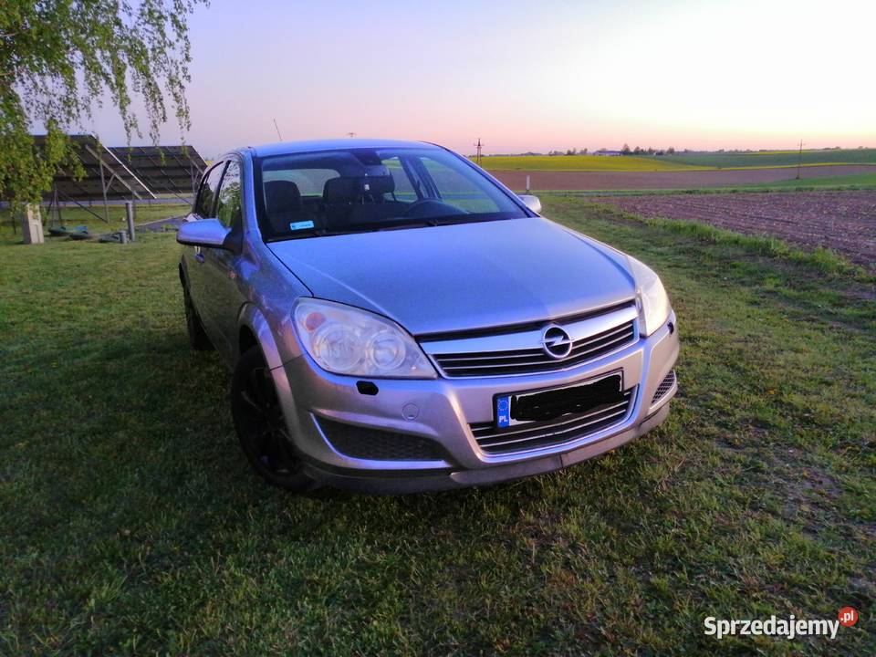 Opel Astra H Hatchback 19 CDTI Rok produkcji 2008 kujawsko-pomorskie Chełmża