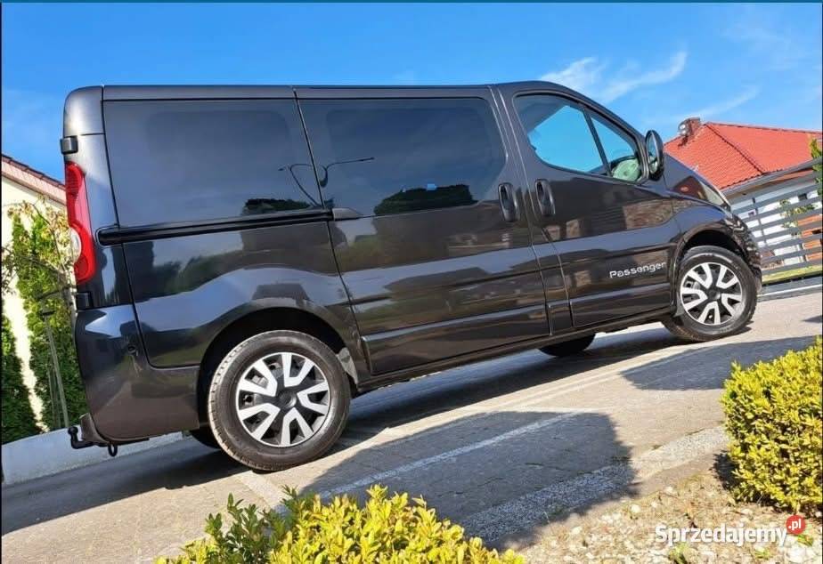 Opel Vivaro 2013 r 9 osobowy Śmigiel sprzedam