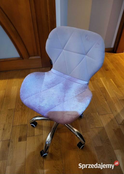 Krzesło obrotowe dziewczęce kolor pastelowy pomorskie Żukowo sprzedam