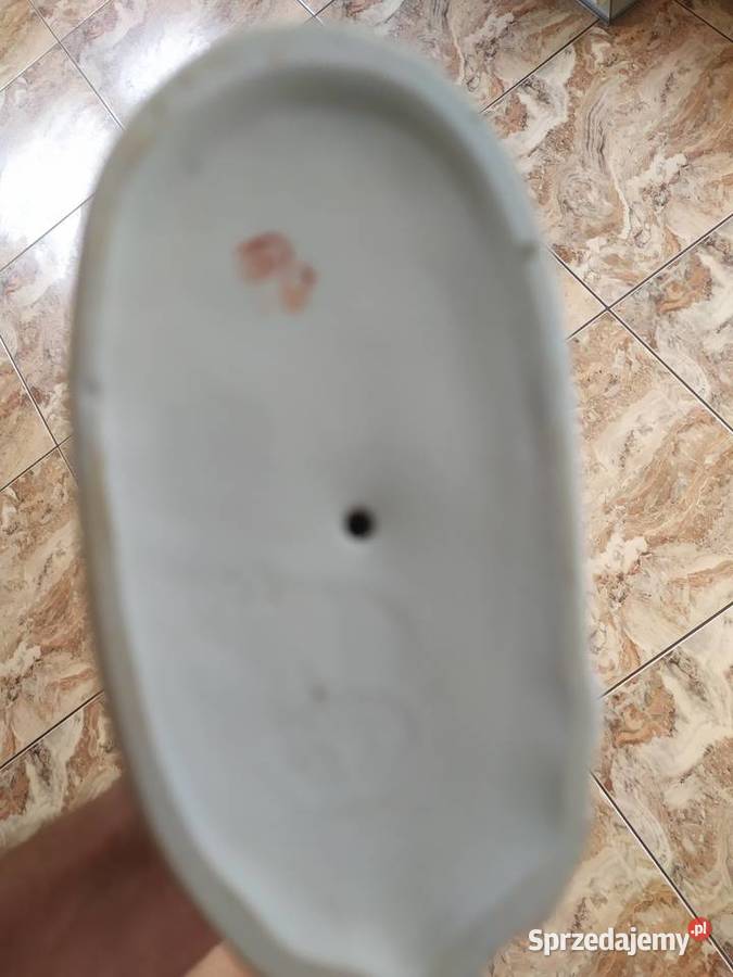 Figurka porcelanowa ukraińskiej pary Pierwsza Skierniewice