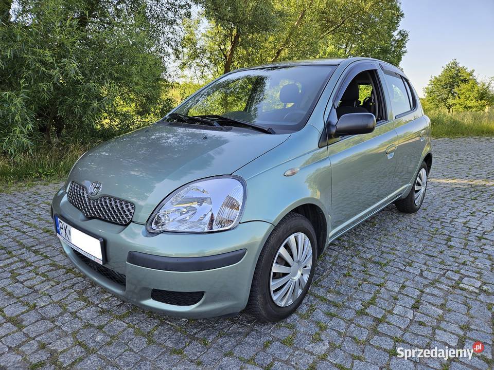 Toyota yaris 10 polski salon Kalisz