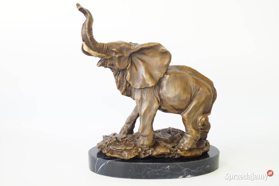 Figura z brązu SŁOŃ z trąbą do góry na szczęście Gizałki