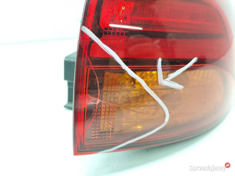 LAMPA TYŁ PRAWA EU USZKODZONA 92402D7600 Hyundai świętokrzyskie