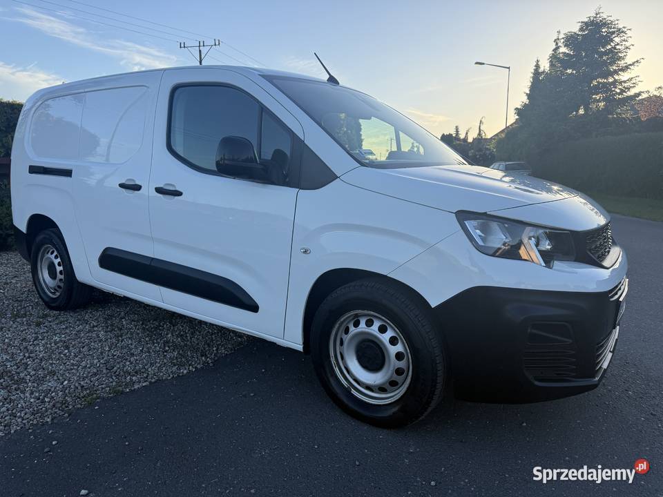 Peugeot Partner LONG wersja PREMIUM salon FV23 197000km Gniezno