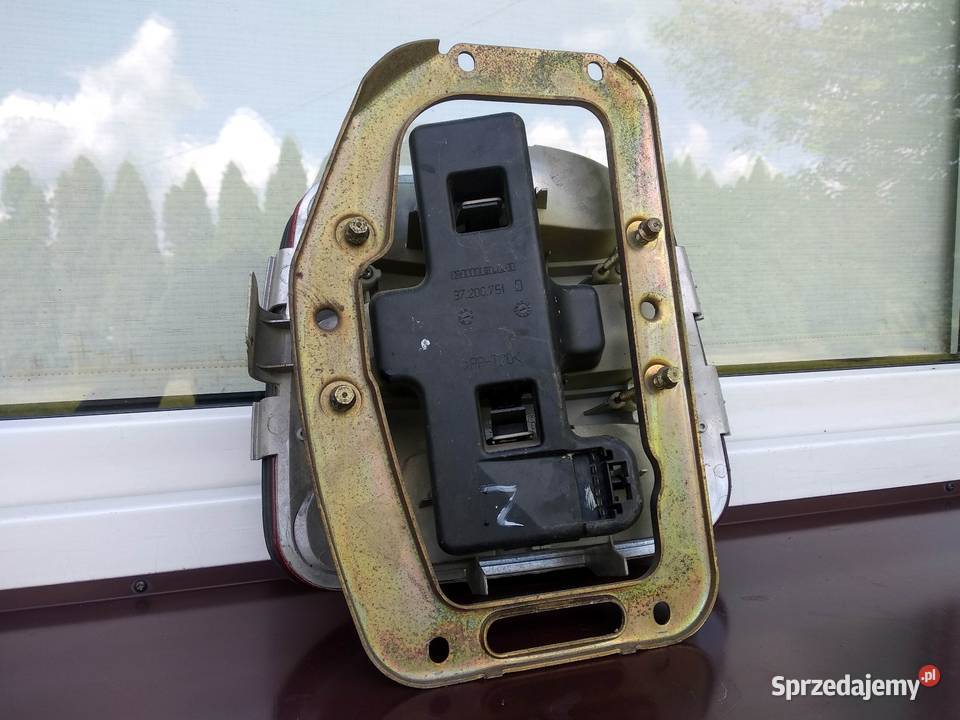 Fiat Brava lampa tył tylna prawa wkład oprawka Sieradz