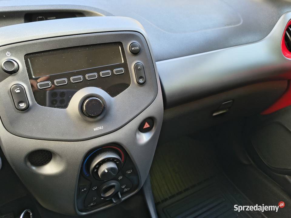 Toyota Aygo 10 play Kraków sprzedam