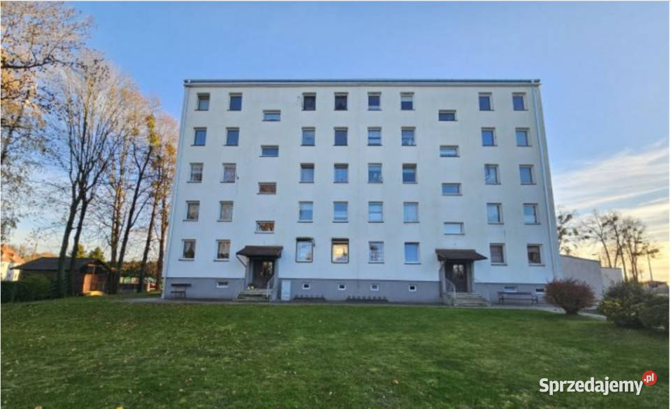 Syndyk sprzeda mieszkanie w Chałupkach Chałupki